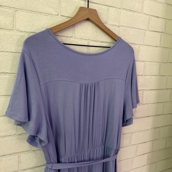 ISABEL Maternity Lilac Faux Wrap Short Sleeve Maxi Dress - Picture 9 of 10